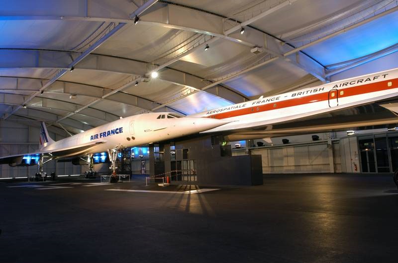 Concorde vs. Boeing 747